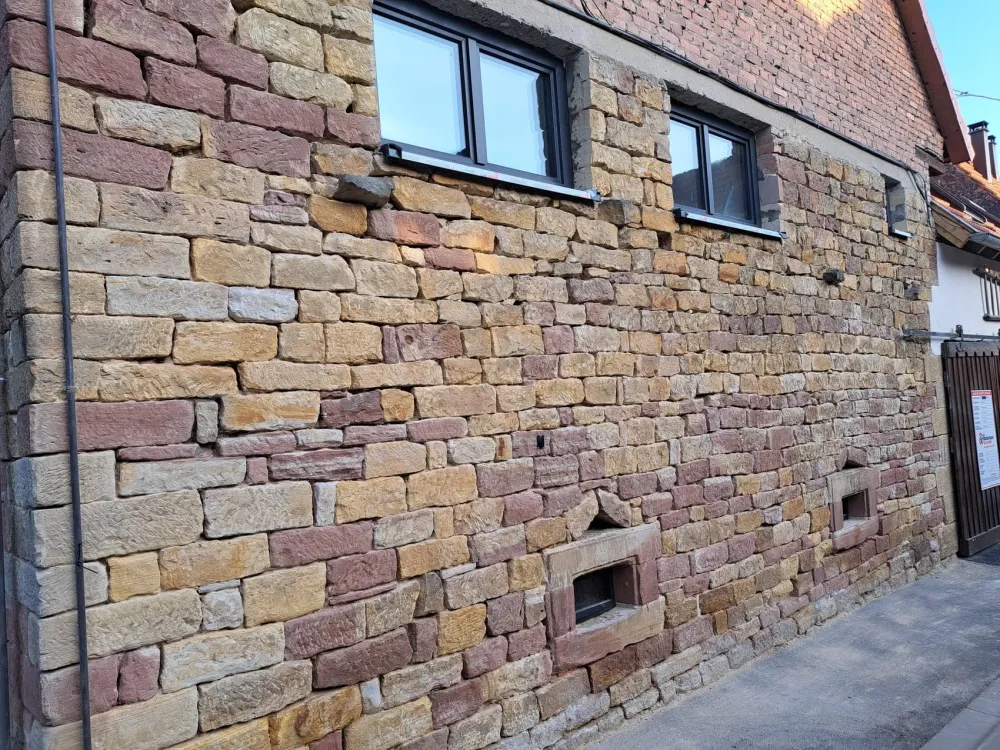mur avant rejointement